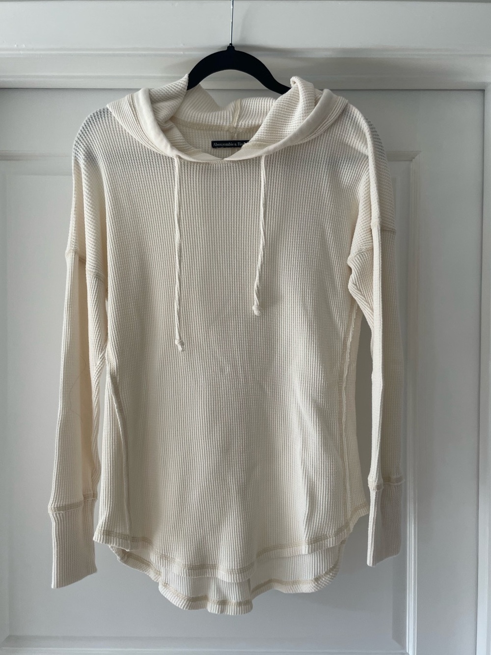 ☺️ Abercrombie & Fitch Waffle Knit Hooded Pullover Light Weight - Cream 🤍